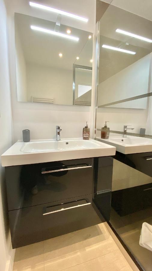 Republique Appartements Menton Eksteriør bilde